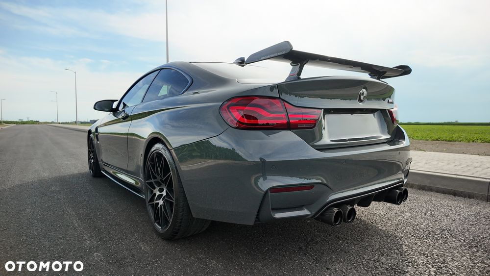 BMW M4 - 8