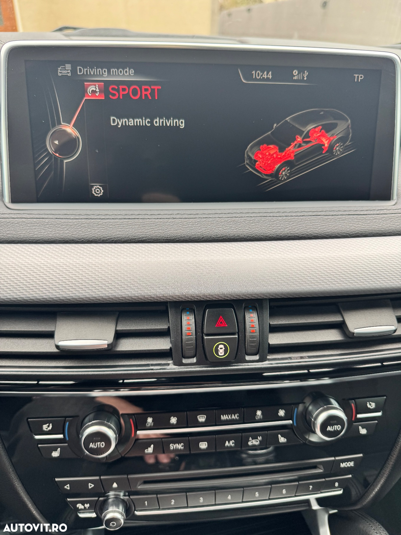 BMW X6 xDrive30d - 33