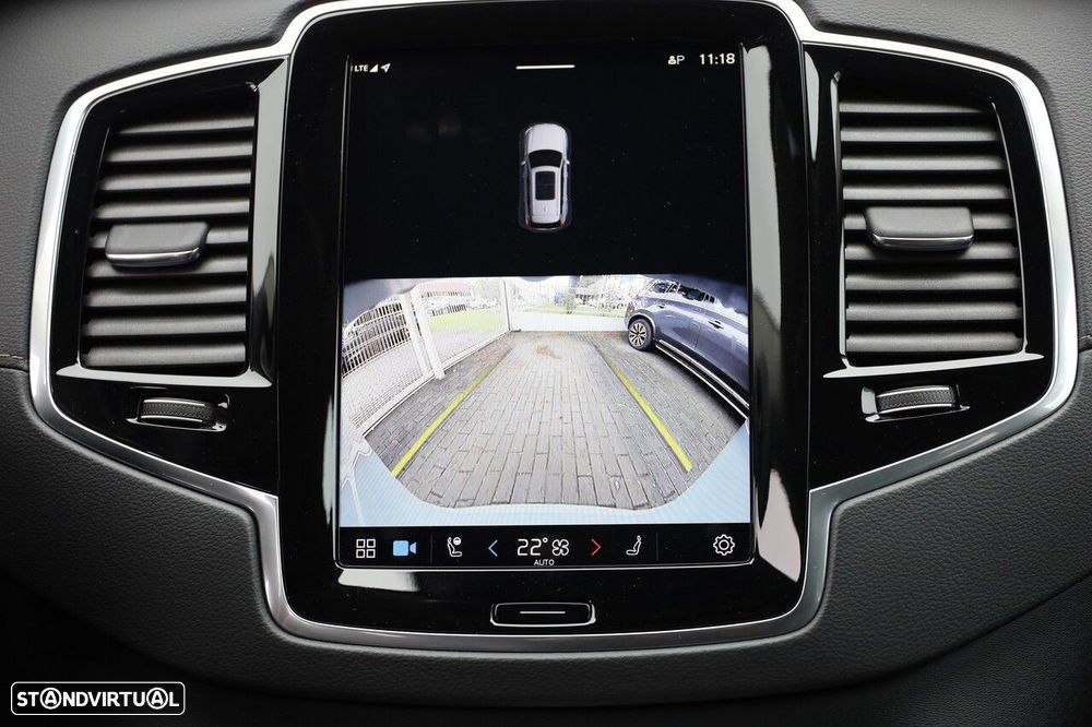 Volvo XC 90 2.0 T8 PHEV Plus Dark AWD - 32