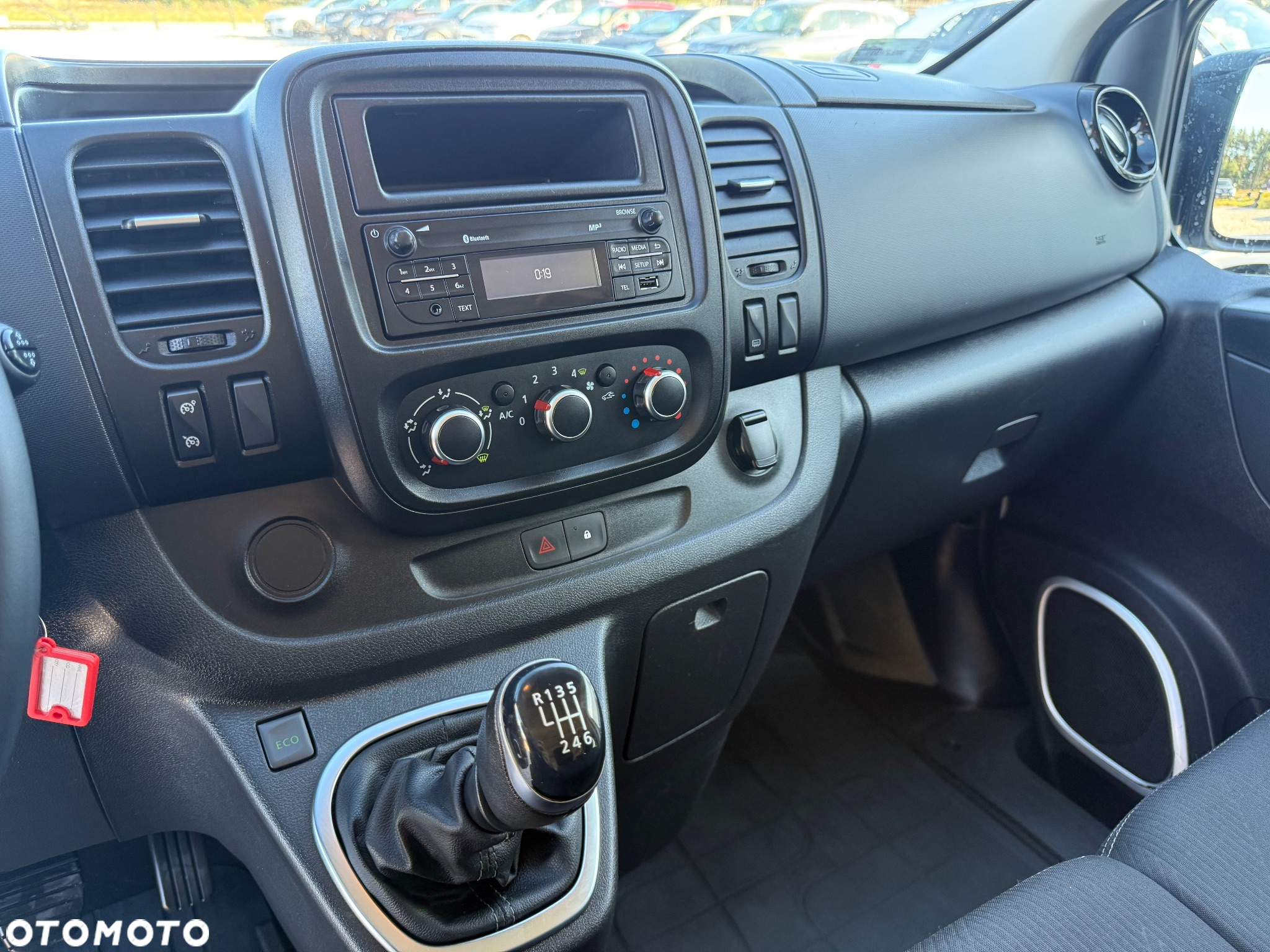 Renault Trafic 2.0 dCi L2H1 HD Business (bryg.) - 26