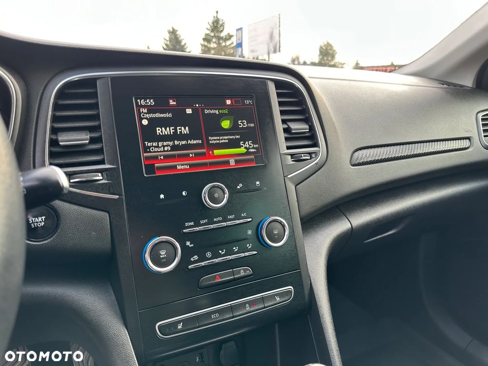 Renault Megane 1.5 Blue dCi Limited - 9