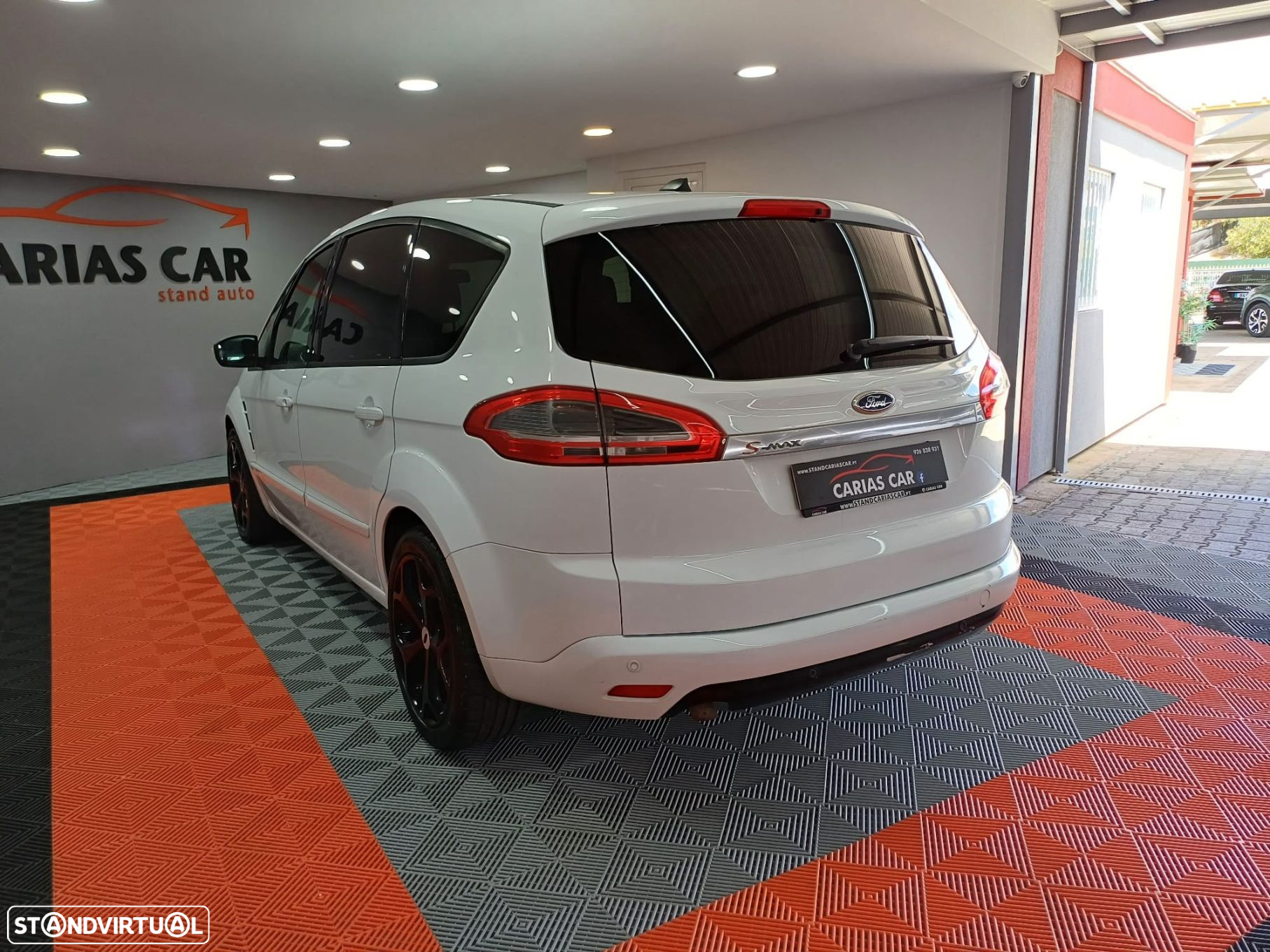 Ford S-Max - 6