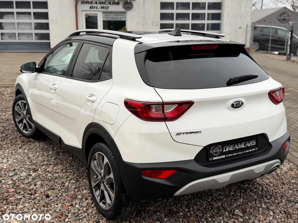 Kia Stonic - 11