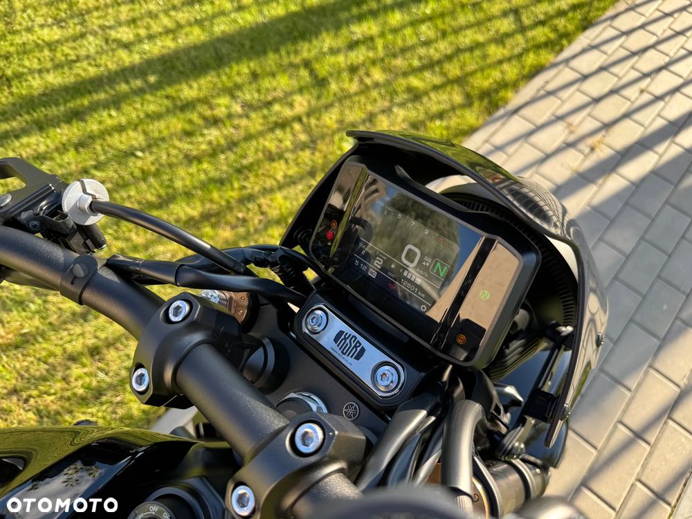 Yamaha XSR - 38