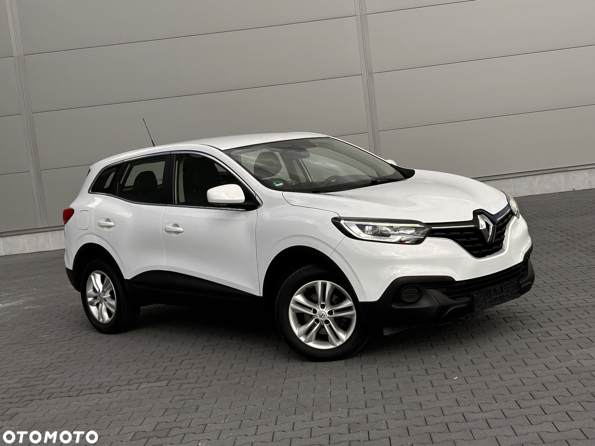 Renault Kadjar 1.2 Energy TCe Adventure - 10