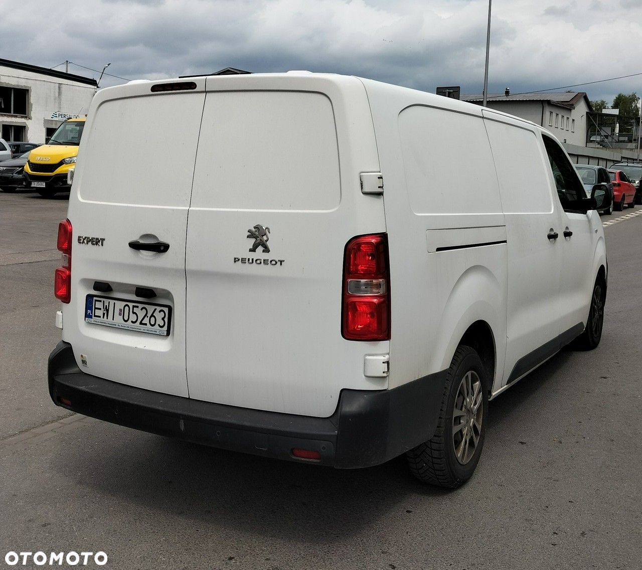 Peugeot Expert 2.0 BlueHDi Long Premium - 4