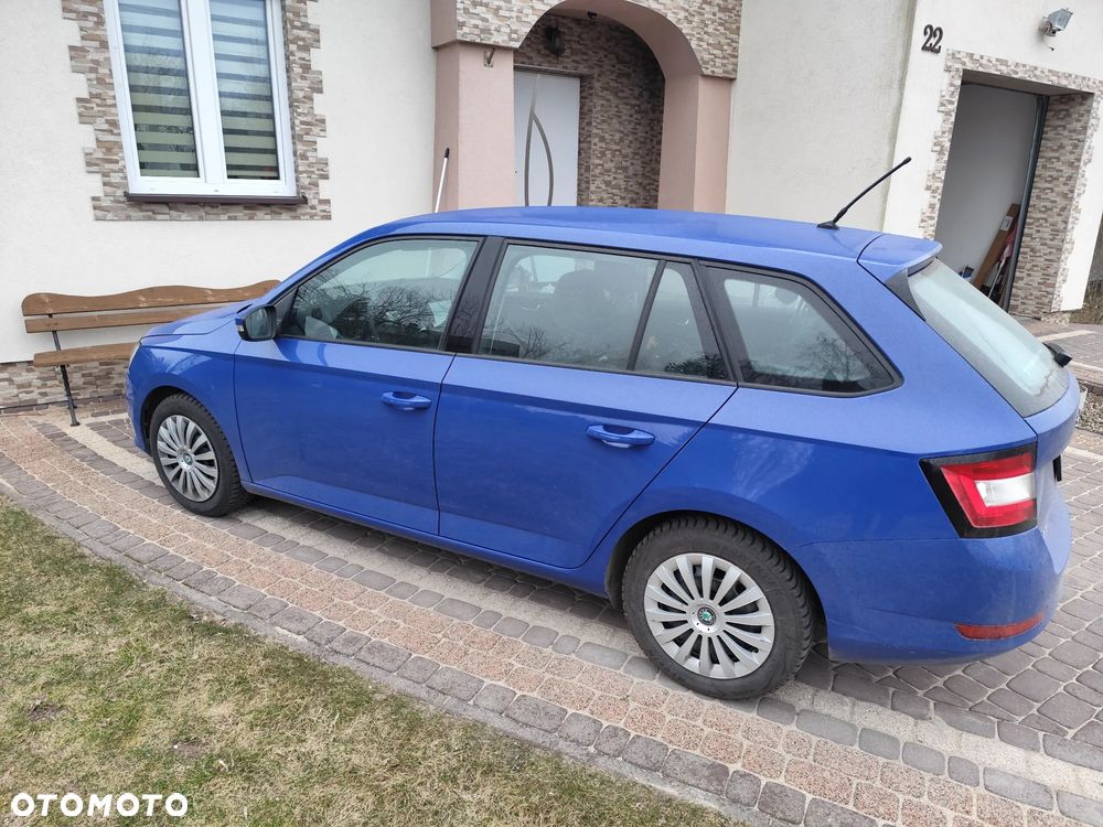 Skoda Fabia 1.0 Ambition - 4