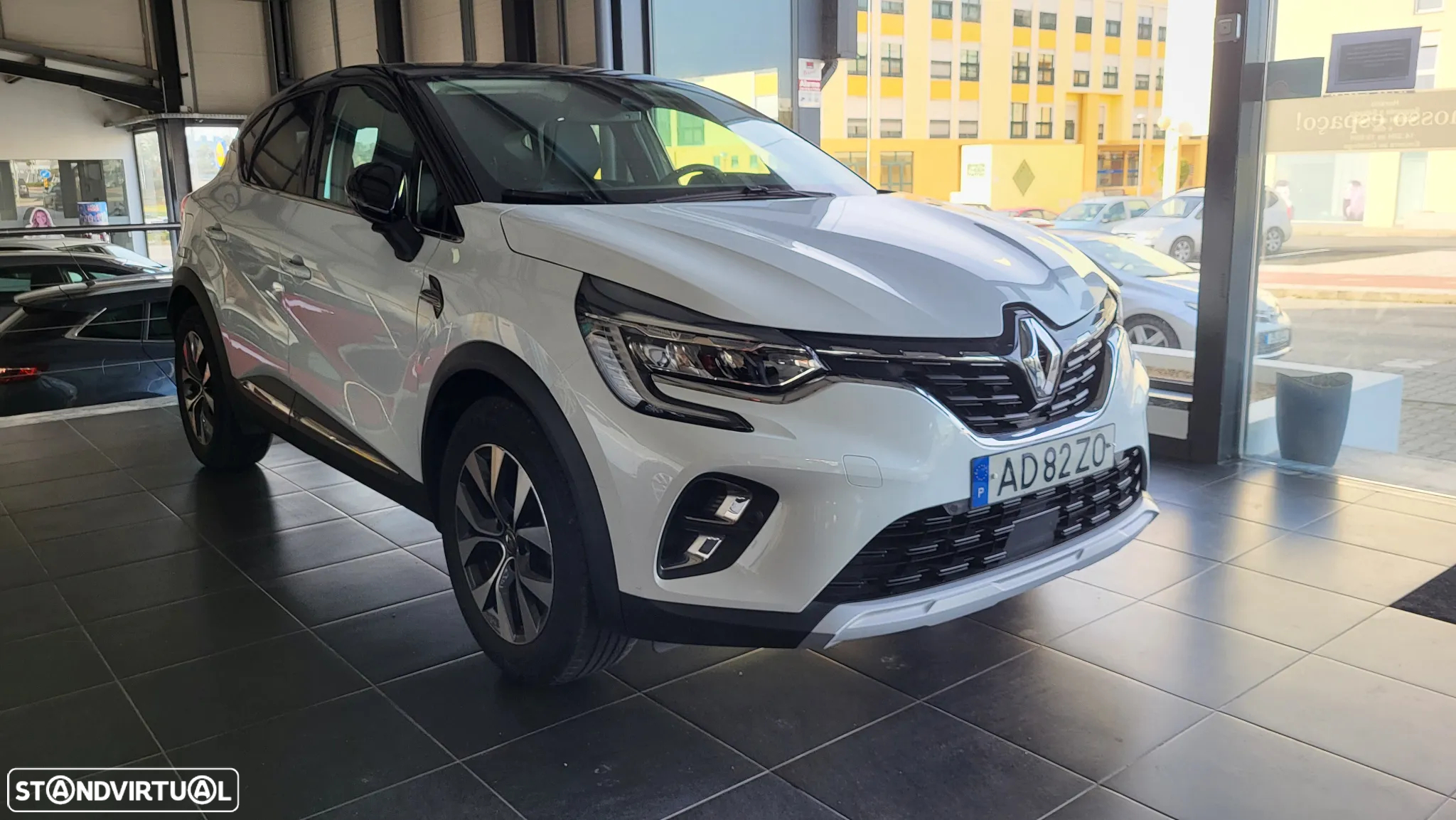 Renault Captur 1.0 TCe Exclusive - 3