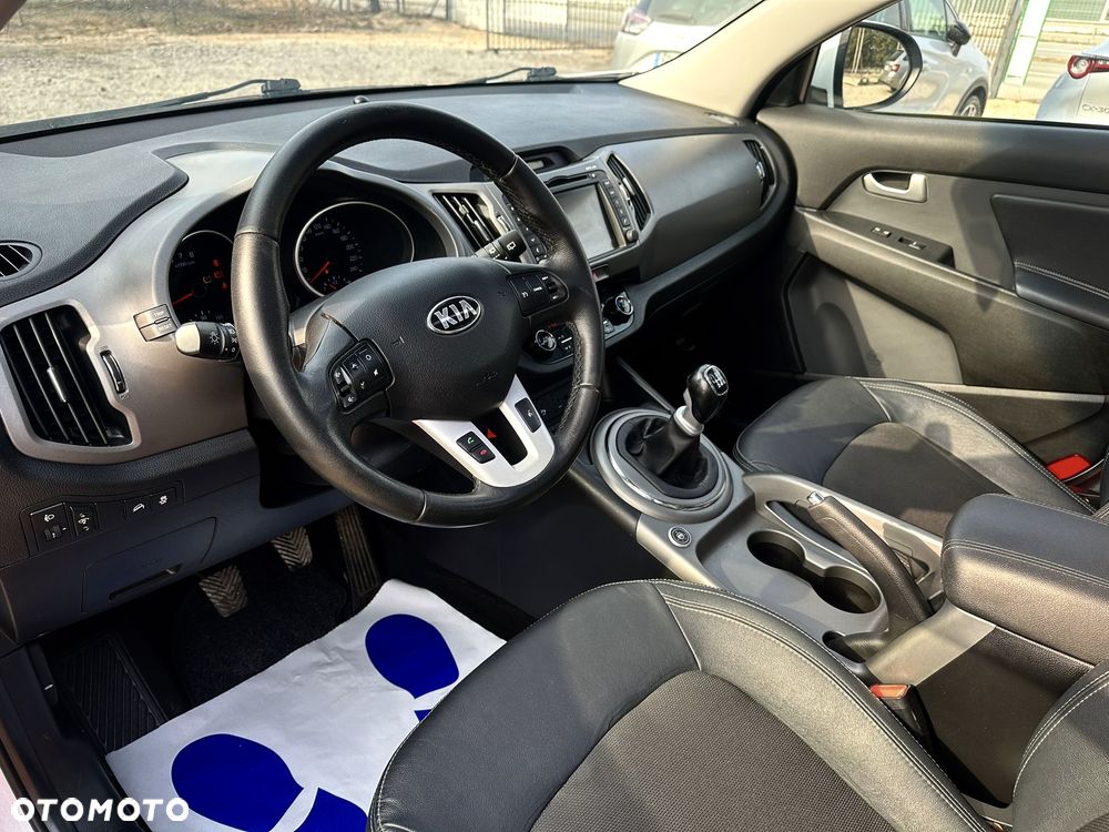 Kia Sportage 1.6 GDI 2WD ISG Dream-Team Edition - 10