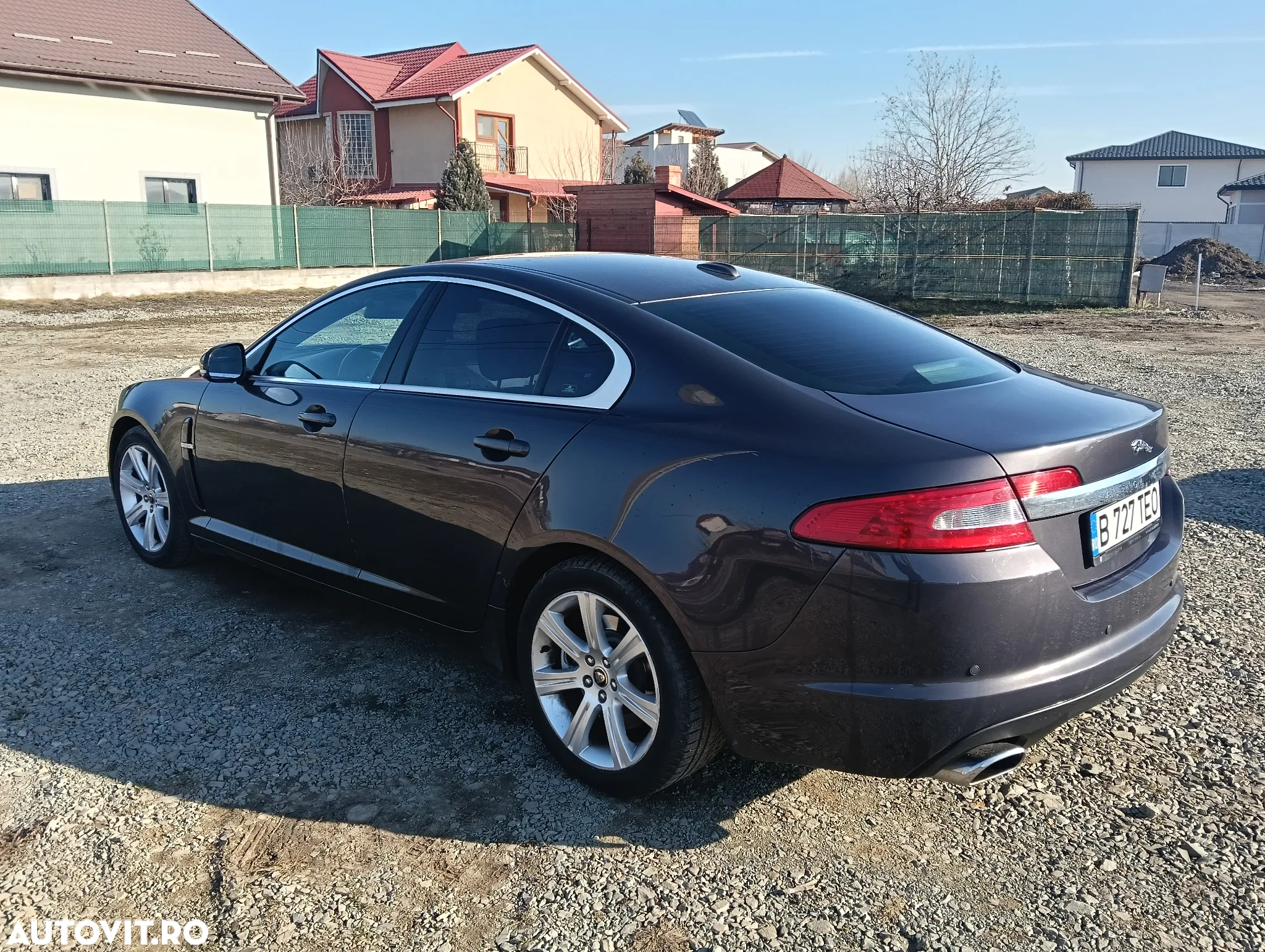 Jaguar XF - 5