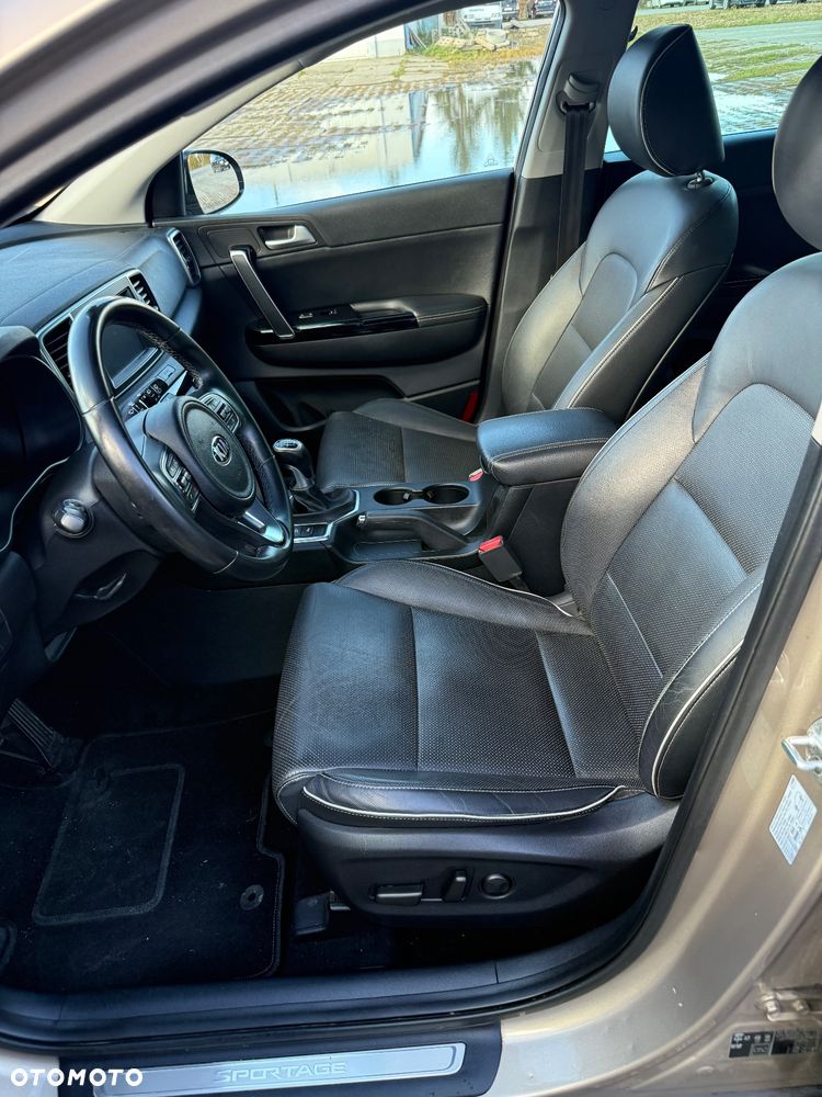 Kia Sportage 1.7 CRDI Business Line L 2WD - 16