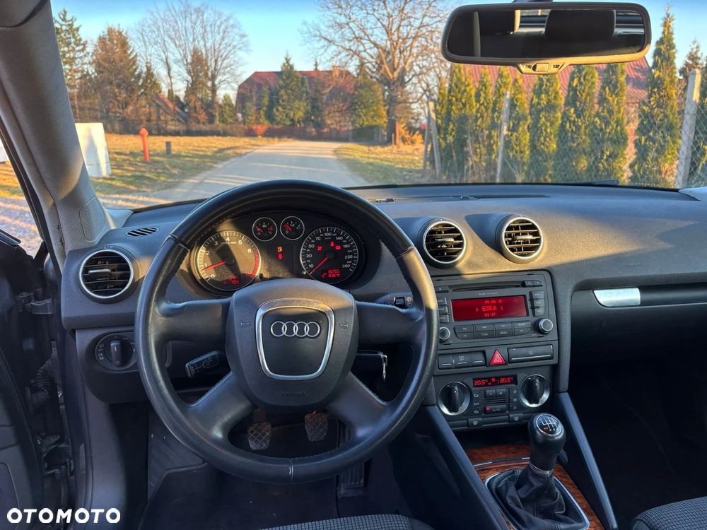 Audi A3 3-drzwiowe 1.4 TFSI Ambiente - 17