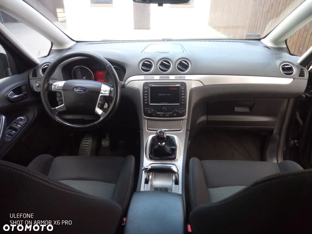 Ford S-Max 2.0 TDCi DPF Titanium - 4