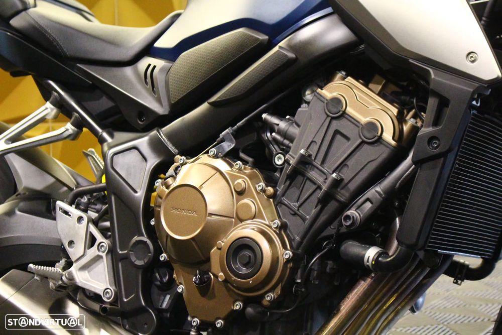 Honda CB 650R E-Clutch - 4