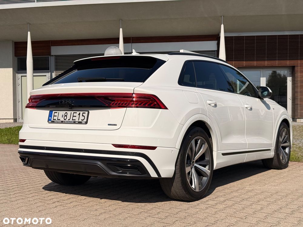 Audi Q8 55 TFSI mHEV Quattro Tiptronic - 5