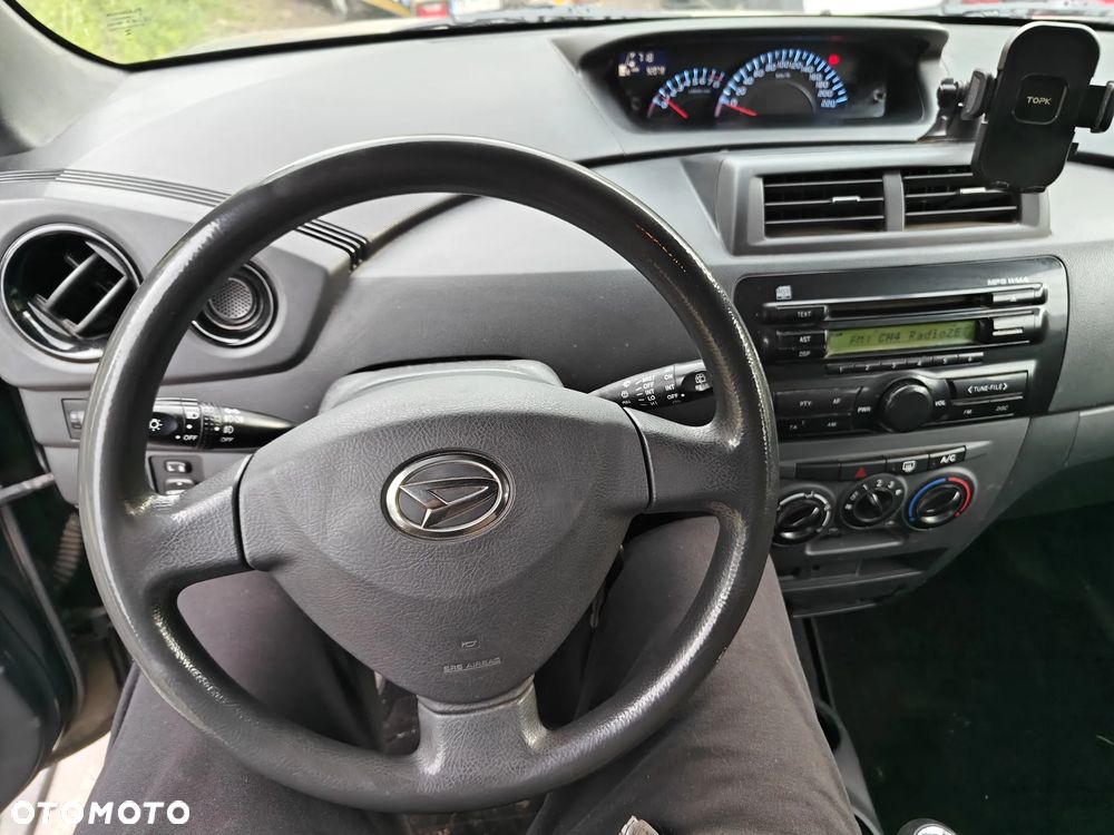 Daihatsu Materia 1.5 - 14