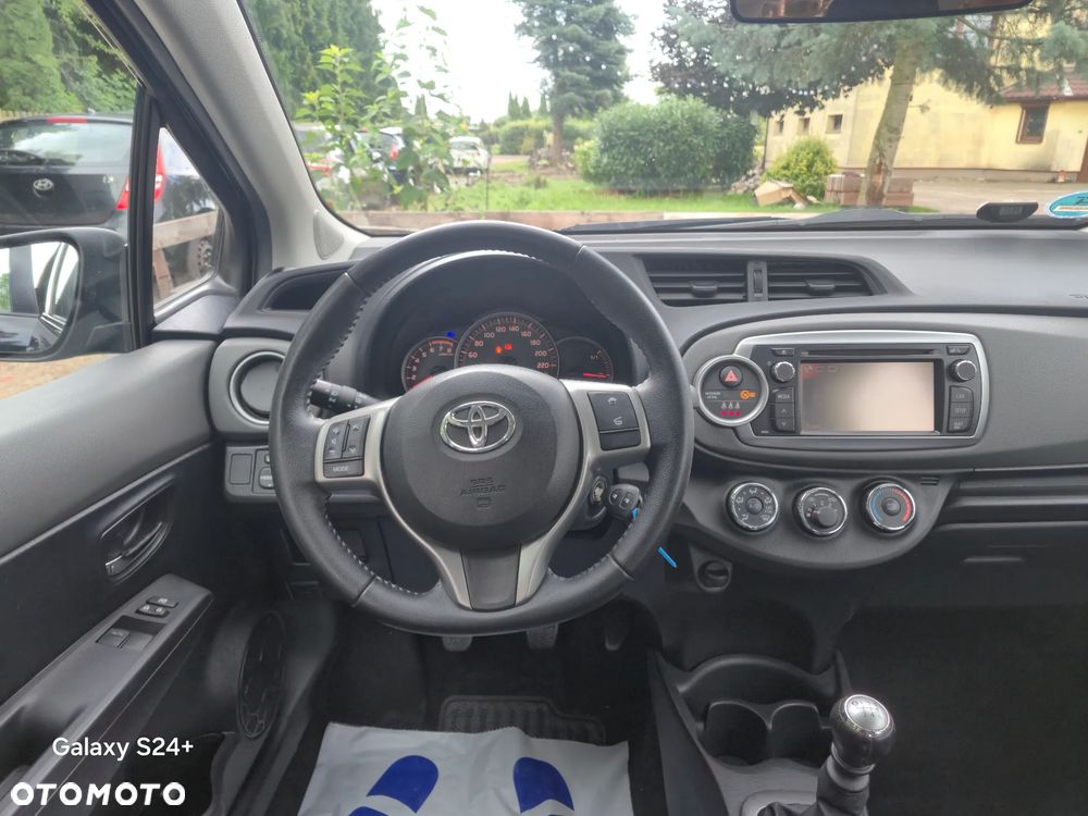 Toyota Yaris 1.33 VVT-i Life - 11