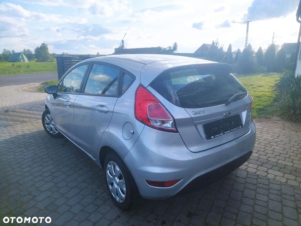 Ford Fiesta 1.25 Trend EU5 - 6