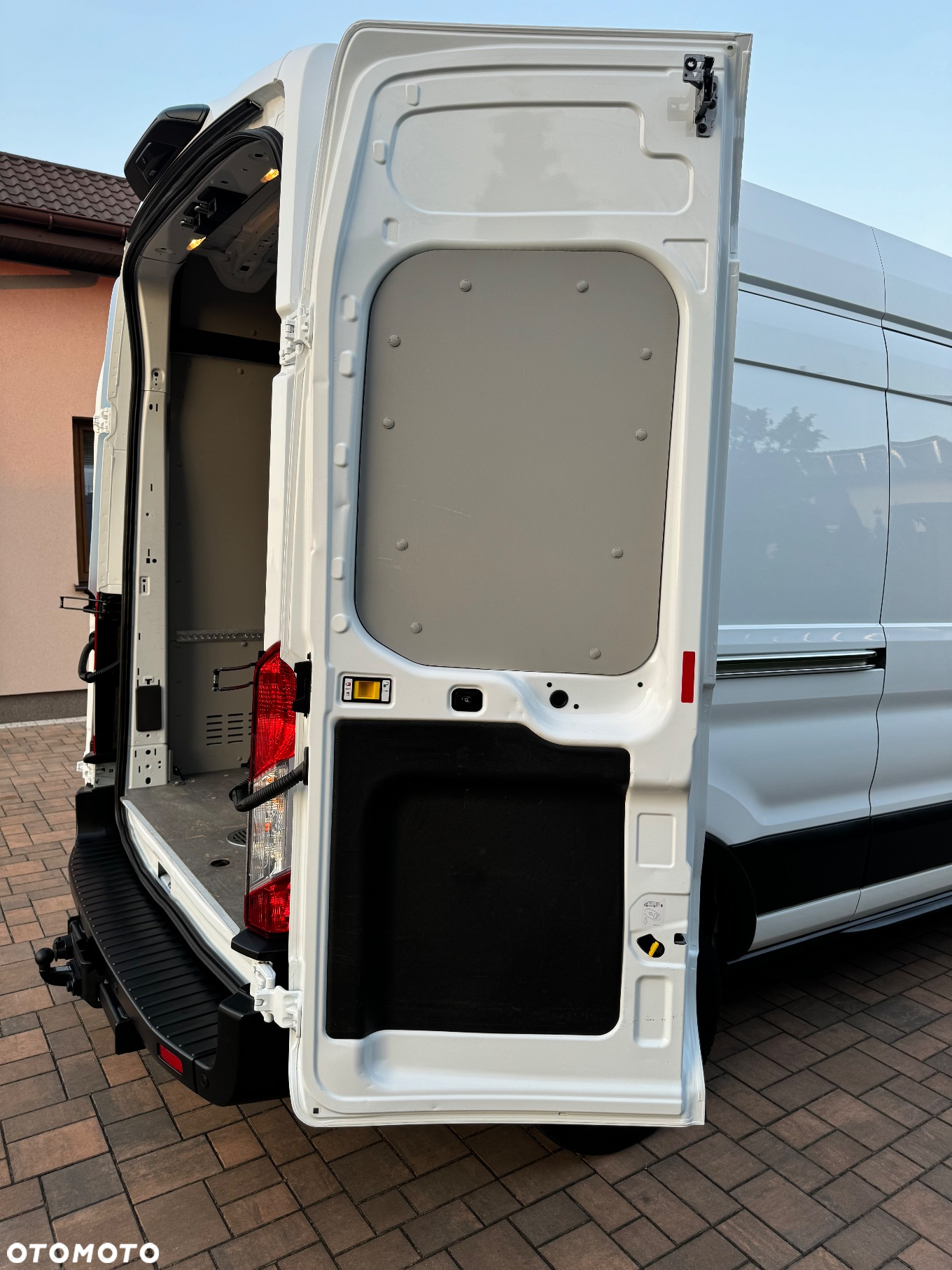 Ford Transit - 26