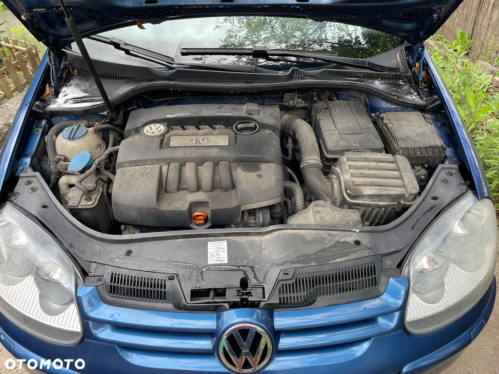 Volkswagen Golf IV 1.6 Comfortline - 4
