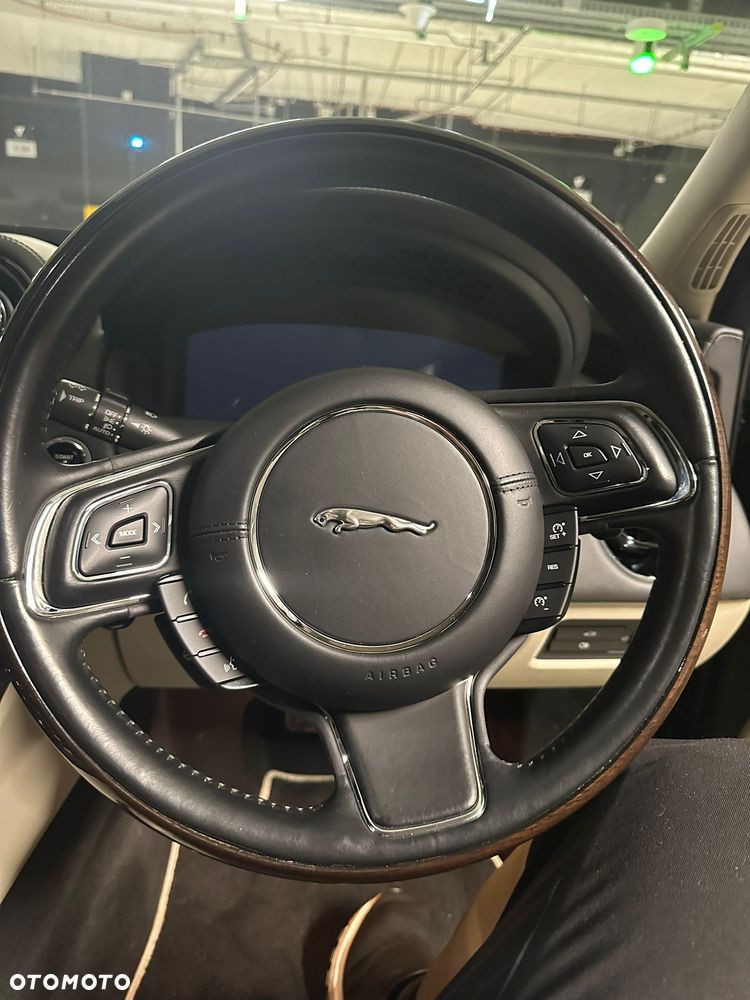 Jaguar XJ 3.0 V6 Langversion Autobiography - 16