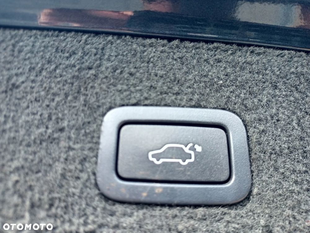 Volvo V70 2.0D Momentum - 22