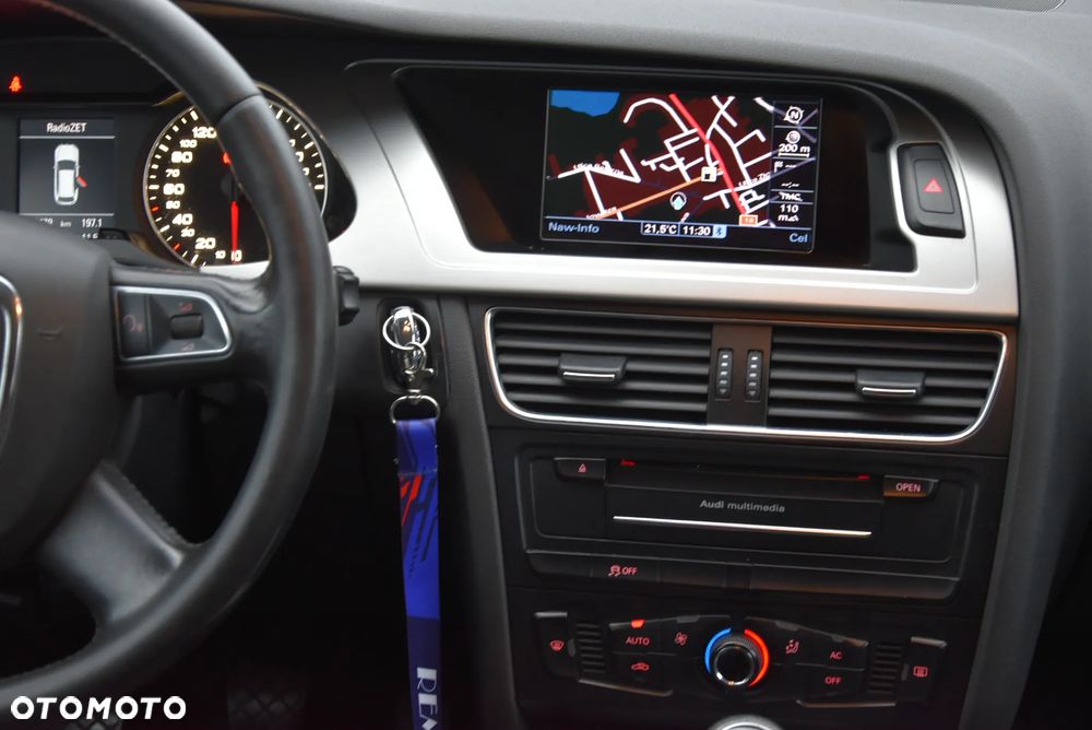 Audi A4 Avant 2.0 TDI ultra DPF Attraction - 14