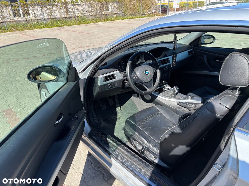 BMW Seria 3 320d DPF - 9