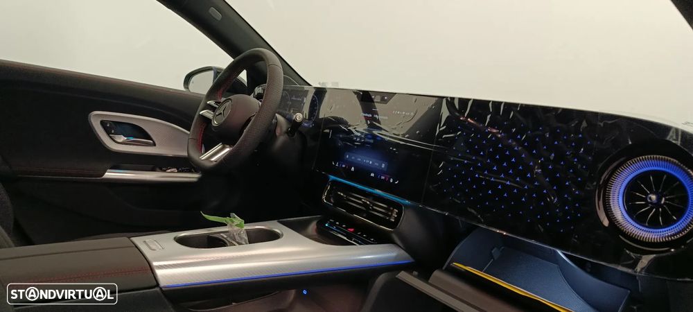 Mercedes-Benz CLA 250+ EQ - 18