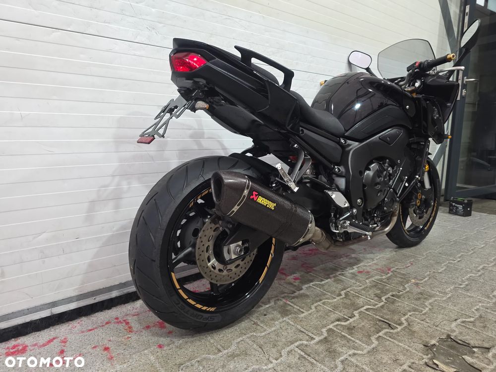 Yamaha FZ - 13