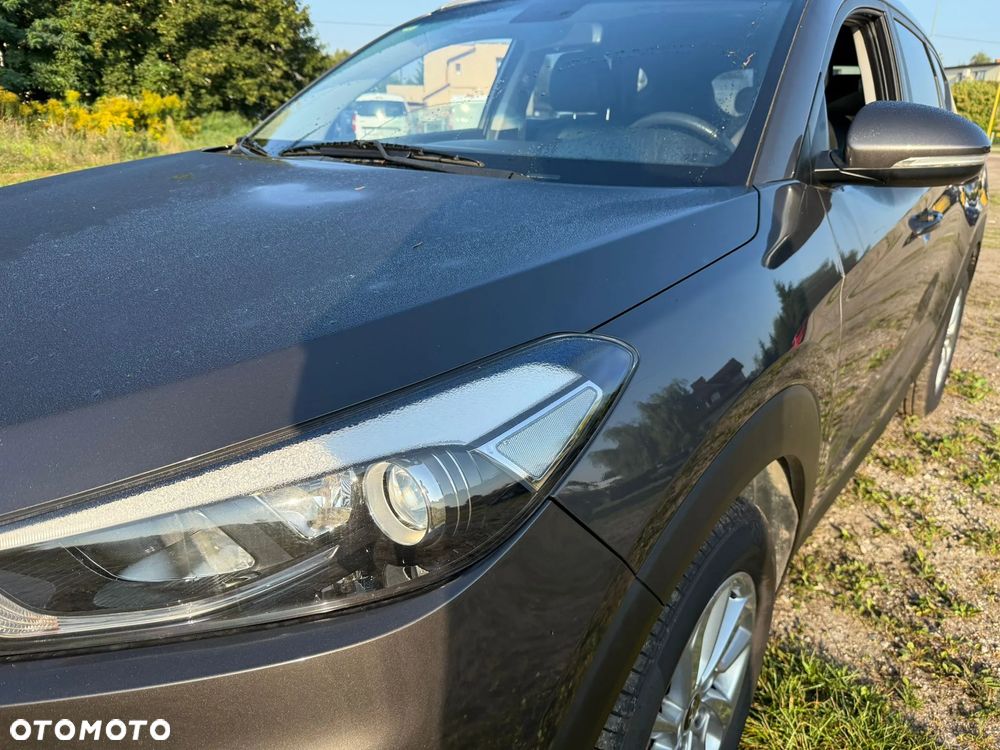 Hyundai Tucson blue 1.7 CRDi 2WD Style - 24