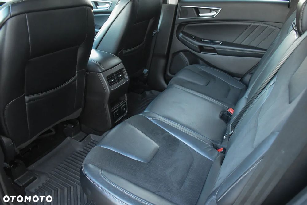 Ford Edge 2.0 TDCi Bi-Turbo 4x4 ST-LINE - 36