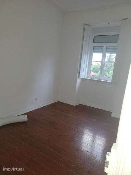 Apartamento para arrendamento em Alcântara – Lisboa - Grande imagem: 4/10