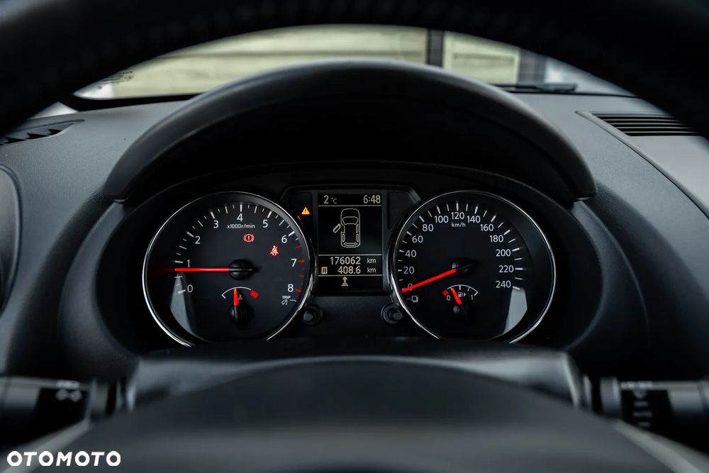 Nissan Qashqai+2 2.0 4x4 visia - 28