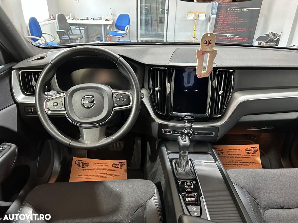 Volvo XC 60 - 8