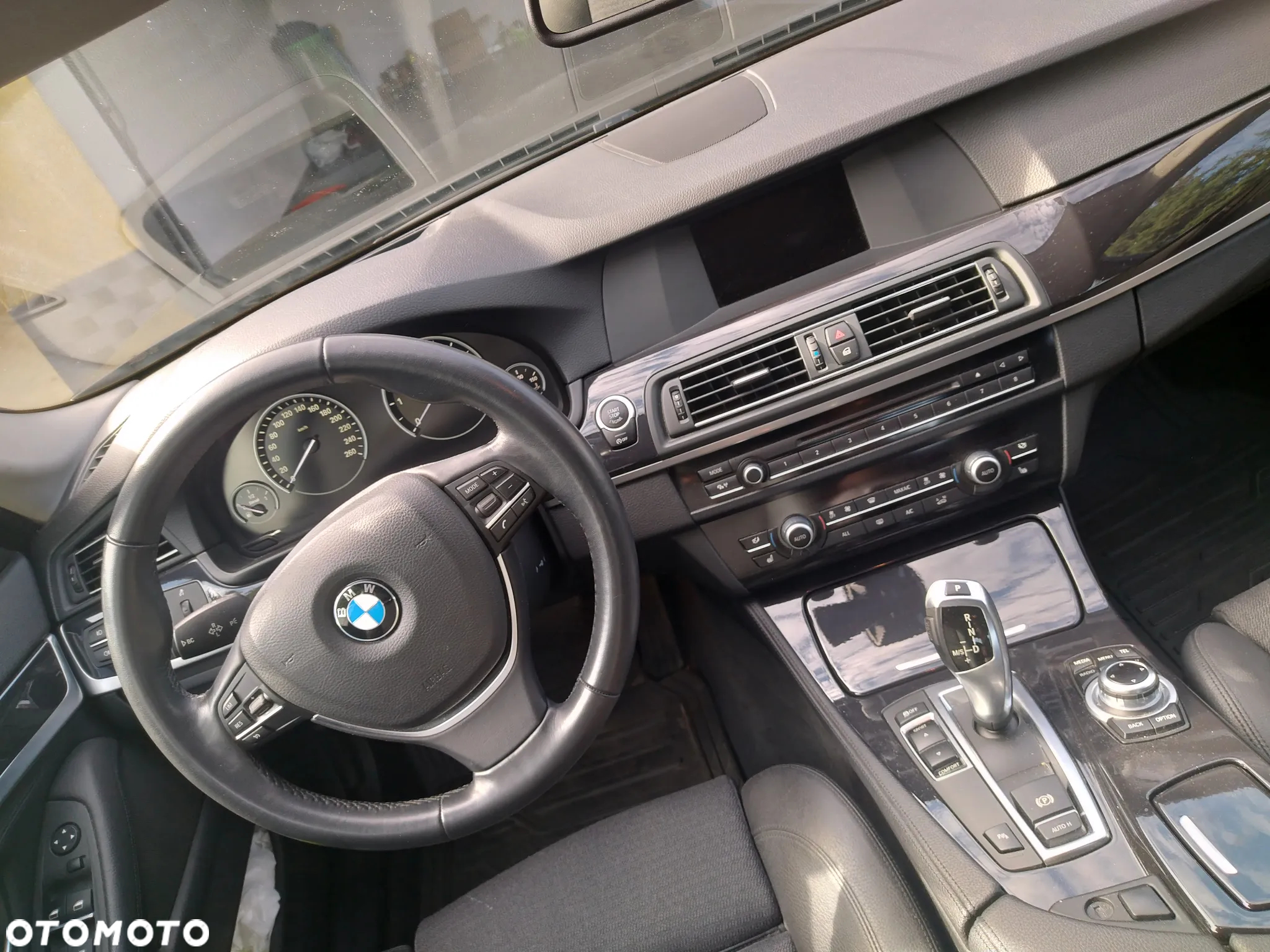 BMW Seria 5 - 21