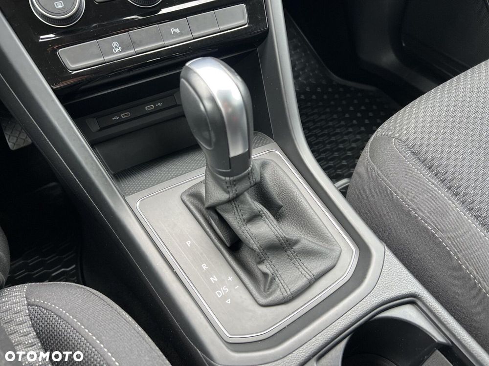 Volkswagen Touran 2.0 TDI BMT Comfortline DSG - 29