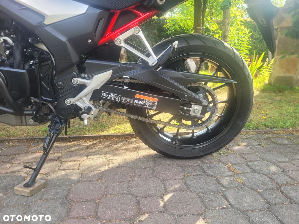 Honda CB - 23