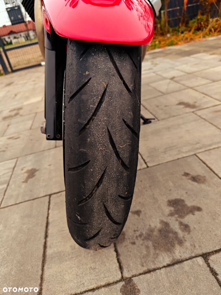 Moto Guzzi 1200 - 12