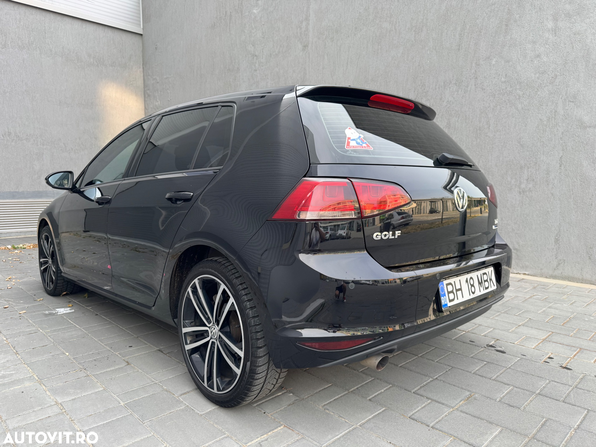 Volkswagen Golf 1.6 TDI (BlueMotion Technology) Comfortline - 4