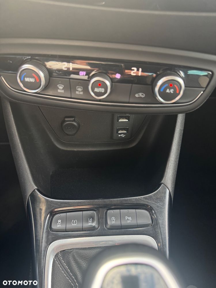 Opel Crossland X 1.5 Start/Stop 120 Jahre - 22