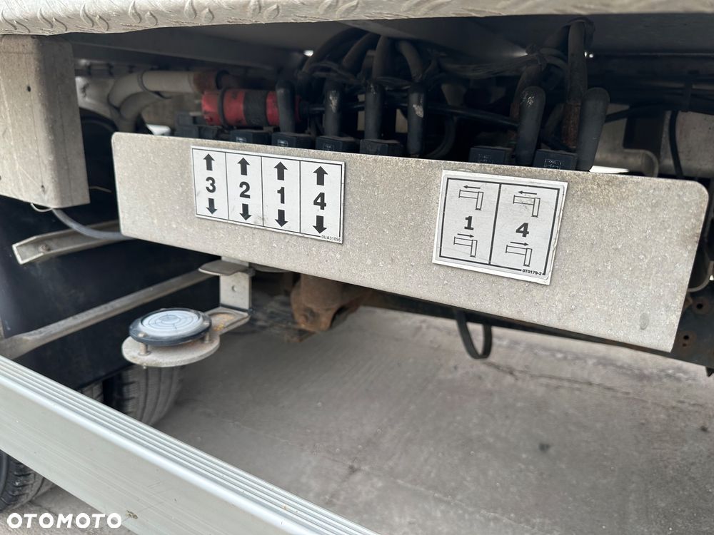 Nissan CABSTAR NT400 - 20