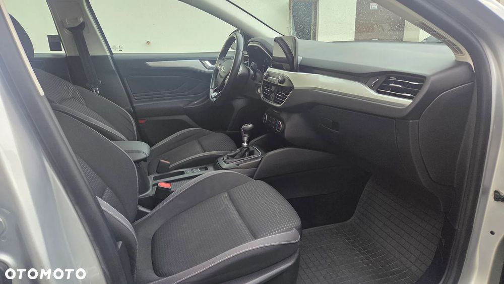 Ford Focus - 13