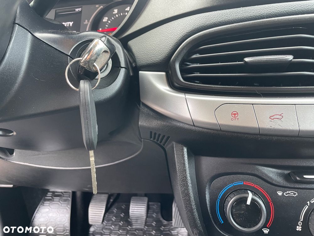 Fiat Tipo 1.4 16V Street - 31