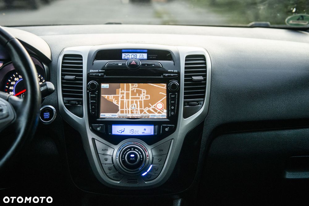Hyundai ix20 1.6 Premium blue - 32
