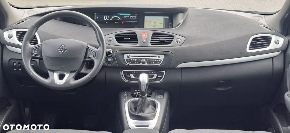 Renault Scenic 2.0 16V Privilege CVT - 13