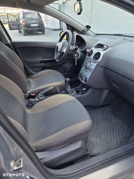 Opel Corsa - 7
