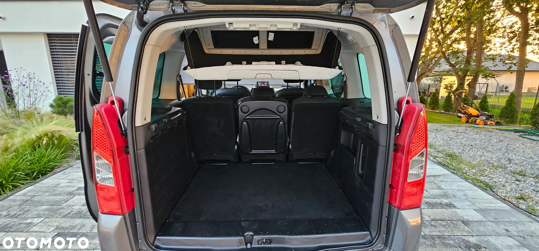 Peugeot Partner Tepee HDi FAP 90 Premium - 17