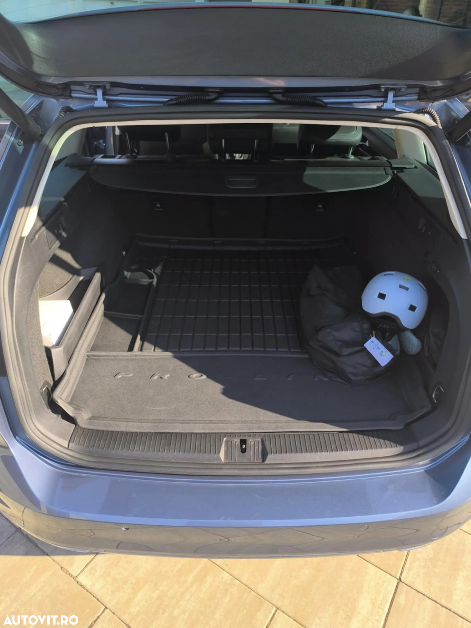 Volkswagen Passat Variant 2.0 BiTDI 4Mot DSG Highline - 9