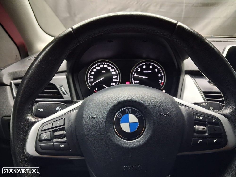 BMW 225xe Active Tourer Advantage - 12